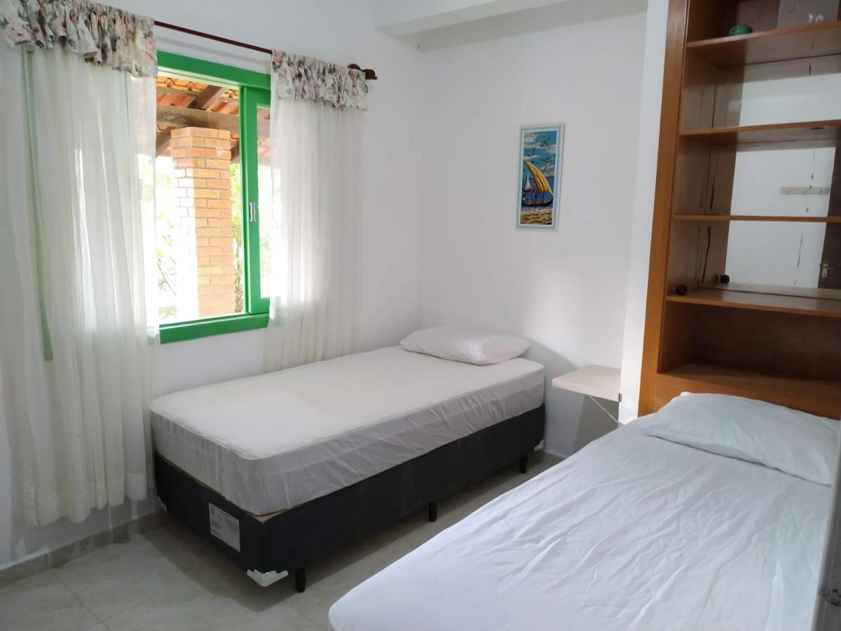 Residencial Praia Bombas Бомбиньяс Экстерьер фото