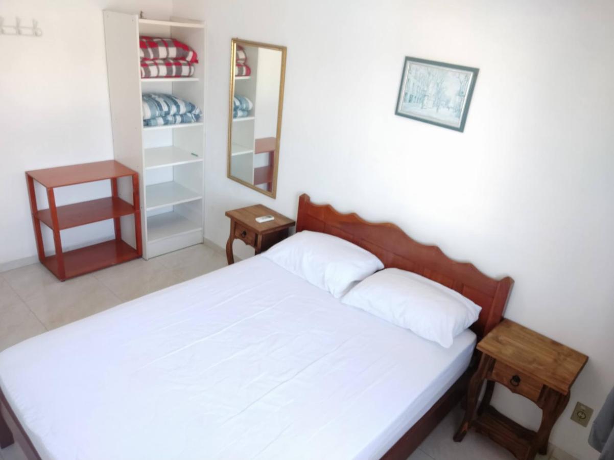 Residencial Praia Bombas Бомбиньяс Экстерьер фото