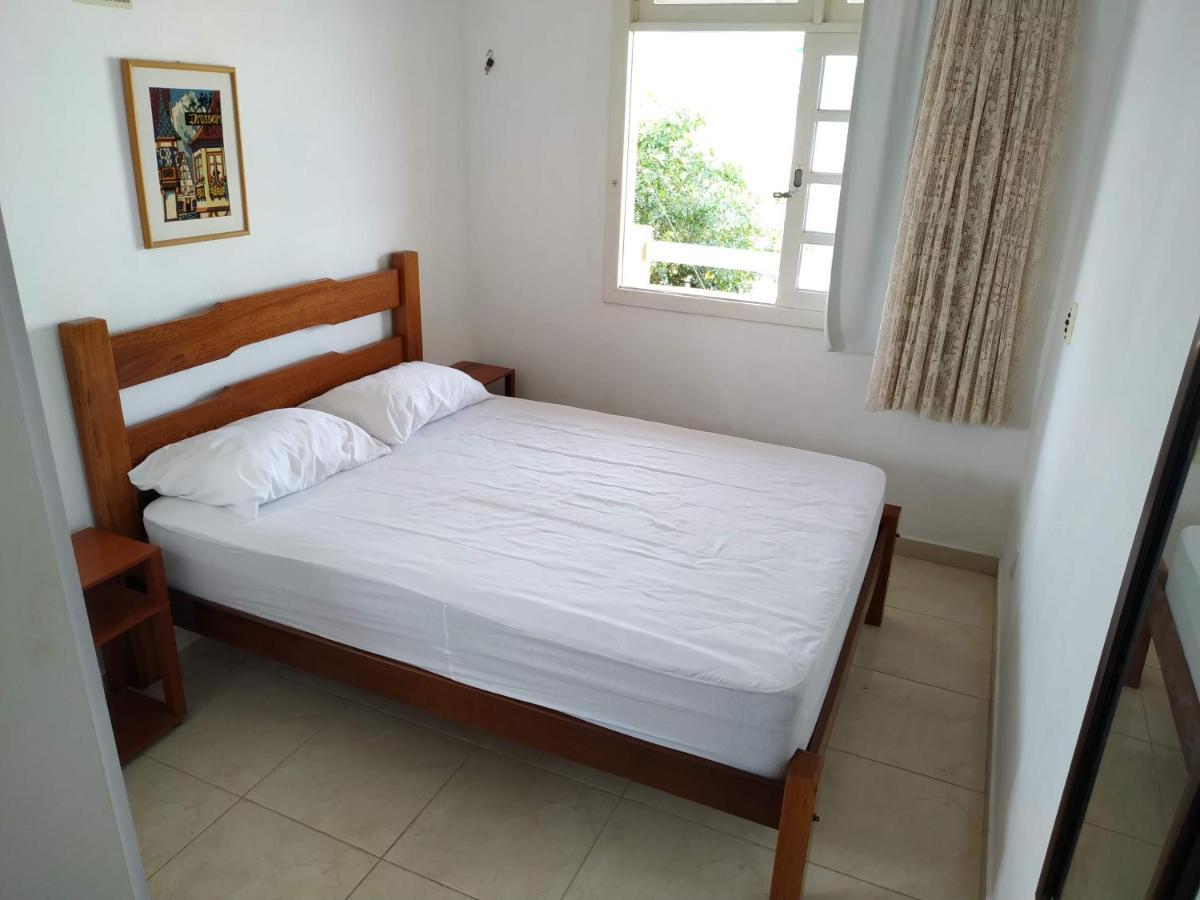 Residencial Praia Bombas Бомбиньяс Экстерьер фото