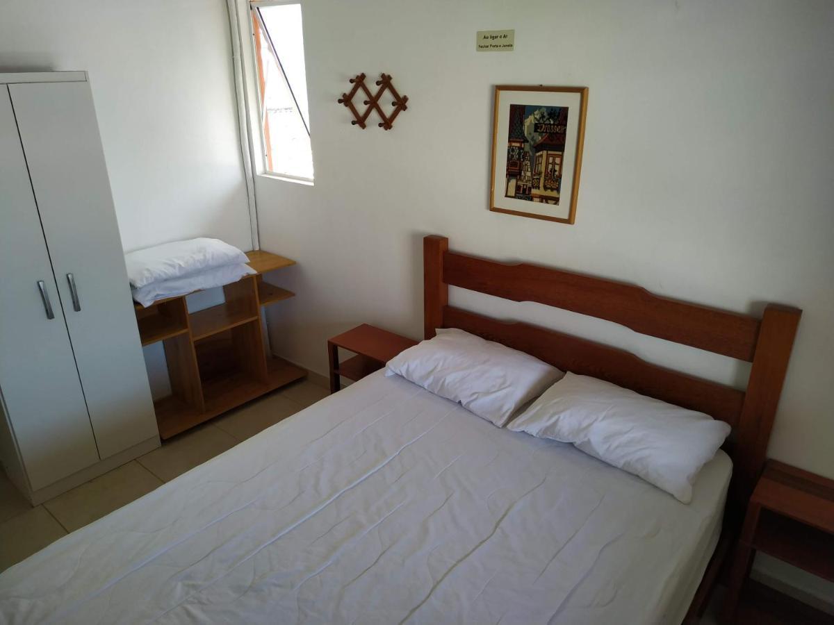 Residencial Praia Bombas Бомбиньяс Экстерьер фото