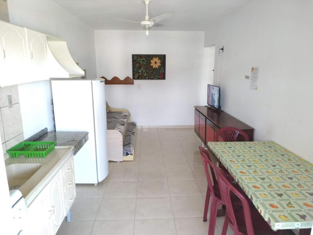 Residencial Praia Bombas Бомбиньяс Экстерьер фото