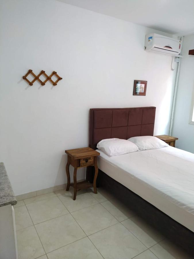 Residencial Praia Bombas Бомбиньяс Экстерьер фото