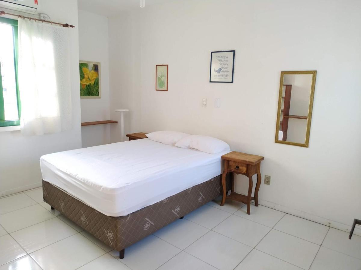 Residencial Praia Bombas Бомбиньяс Экстерьер фото